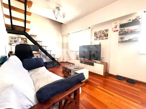MUY BUEN DEPTO 2 AMB C/BALCON EN DUPLEX LUMINOSO BUENA VISTA