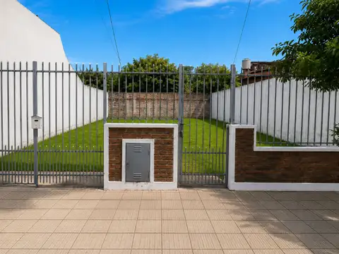 VENTA  DE  LOTE  EN  CIUDADELA