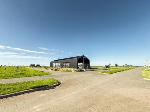 Suipacha y Obeid, Funes.