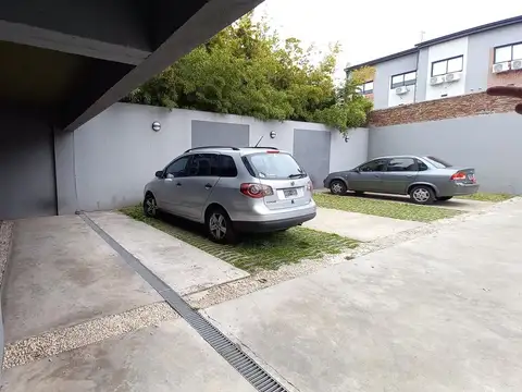 Depto Tipo Casa en Venta con 1 cochera