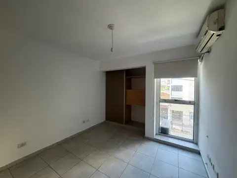 Domingo F. Sarmiento 900