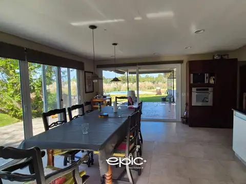 Casa en Venta en Pinamar, USD 440.000