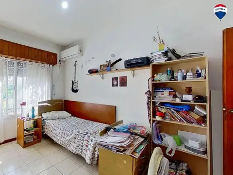 CASA EN VENTA BERAZATEGUI 5 AMBIENTES