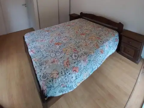 Depto Tipo Casa en Alquiler con 1 cocheras