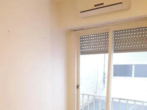 Departamento 2 Amb en Villa Luro Pola 400