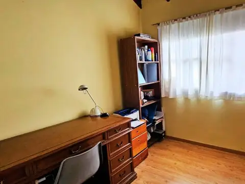Depto Tipo Casa 5 ambientes con 2 baños
