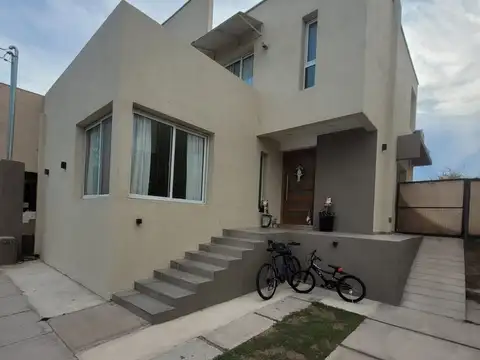 VENTA CASA BARRIO PRIVADO PIRCAS EL CHALLAO 