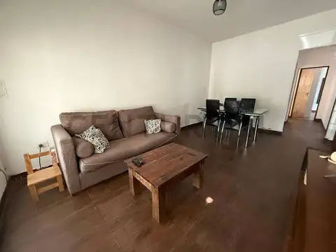 Casa en Venta en Castelar Norte, USD 95.000