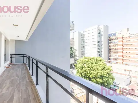 3 Ambientes con cochera incluida en Bajo Belgrano