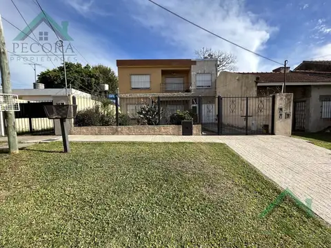 Venta en boque - Casas - Centro -  Belen de Escobar - Hipolito Yrigoyen 954