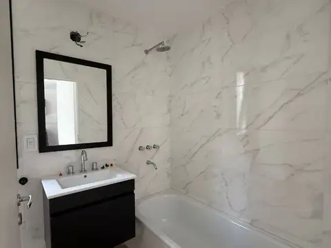 Departamento en Venta en Flores, $ 800.000