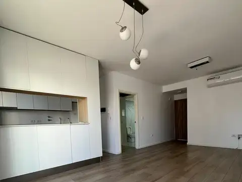 Andrés Lamas 700