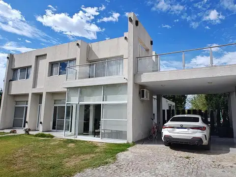 Casa en Alquiler 10 años