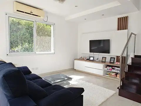 Casa en alquiler permanente Puerto Roldán, naturaleza, seguridad y confort