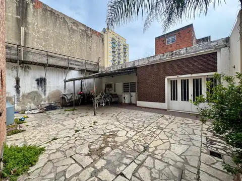 Sarmiento 1700, Piso PB