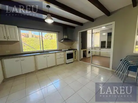 Casa en Alquiler en Mapuche Country Club, USD 1.300