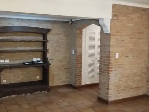 Casa en Alquiler al Norte