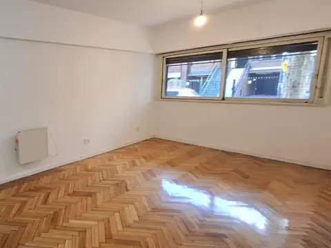 DEPARTAMENTO 4 AMBIENTES CON PATIO 