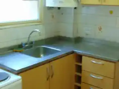 Avenida Caseros 3200, Piso 1