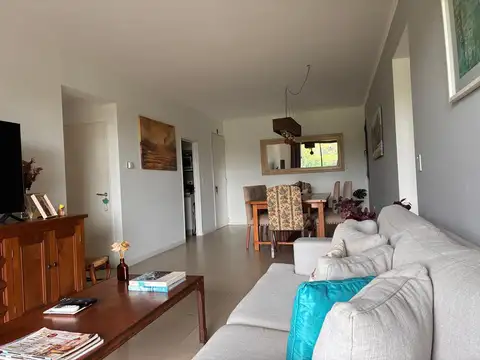 Venta Departamento 3 ambientes luminoso con balcón en Barrio Cerrado Las Liebres