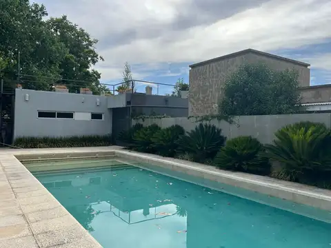 Quinta en Manuel B Gonnet