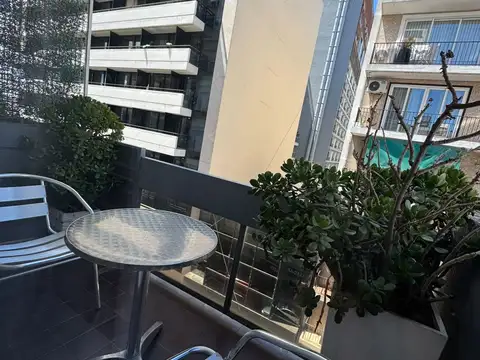 MONOAMBIENTE FTE C/BALCON