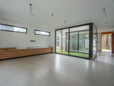 456 y 132 N° 3600