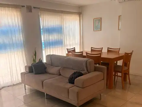 Departamento en Venta en Alto Alberdi, USD 62.000