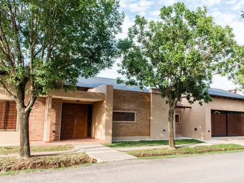 Gobernador Silvestre Begnis al 1600