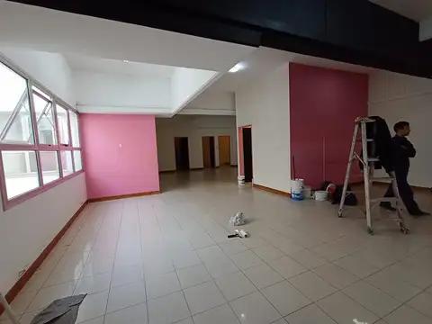 Local en Alquiler en Morón Sur, $ 2.500.000