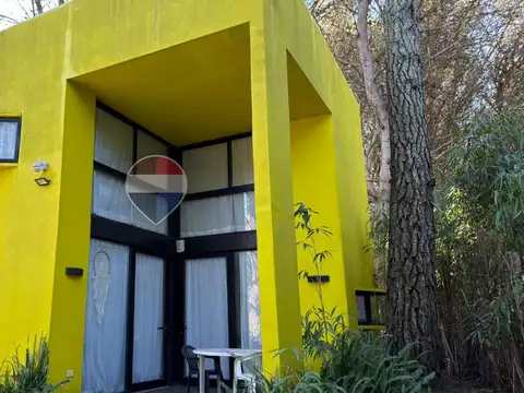 VENTA CASA TRES AMBIENTES MAR AZUL