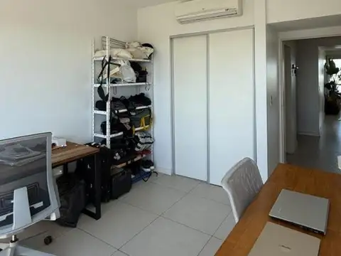 DEPARTAMENTO EN NORDELTA VISTA  A LA LAGUNA