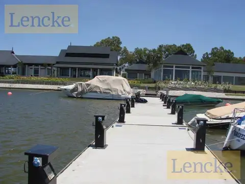 Lencke vende - Muy buen lote interno en Albanueva, posibilidad de amarra