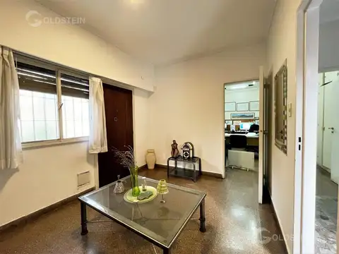 Casa 5 ambientes con 1 baño