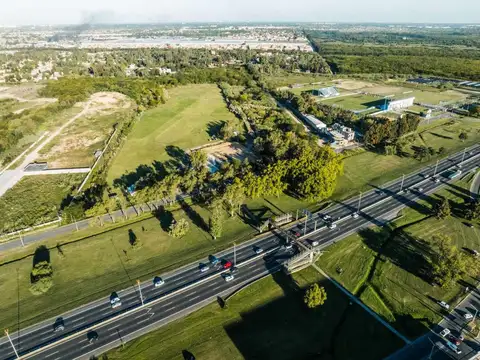 Terreno en Venta en Ciudad Evita, USD 3.200.000