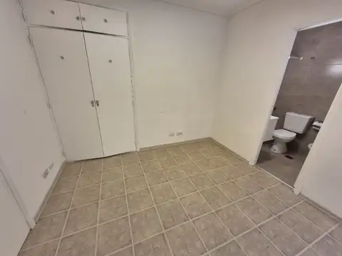 Departamento en Venta en Plaza Colon, USD 52.000