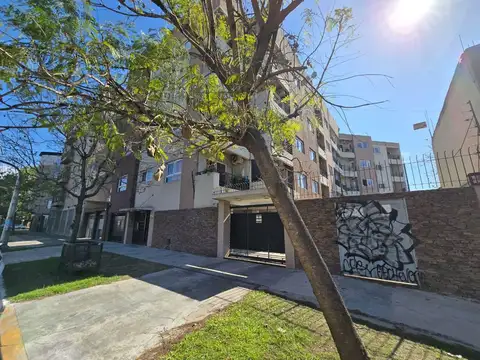 Departamento en Venta con 1 cochera