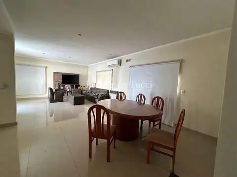 Casa en Venta en Paso del Rey, USD 124.900