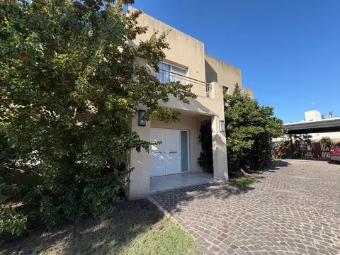 Casa en Venta en Bella Vista, USD 630.000