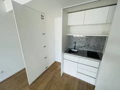 Ituzaingo 1621 , Piso 5