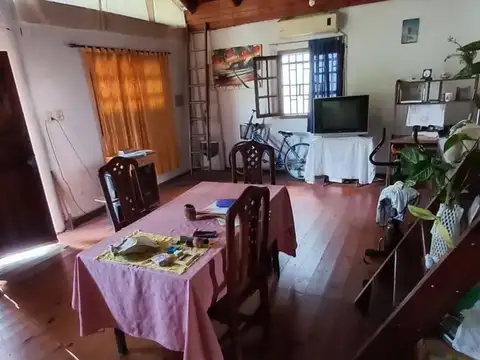 CASA Y TERRENO SOBRE RUTA 11 N° 8125 - SAUCE VIEJO
