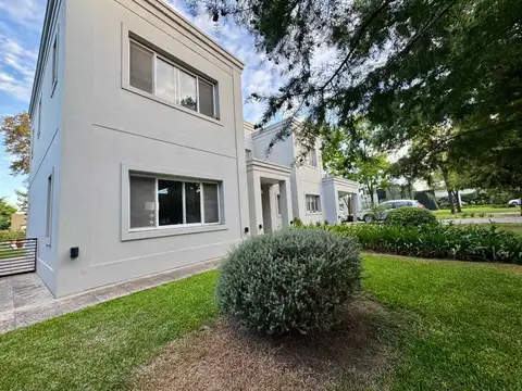 Casa en Alquiler 5 años