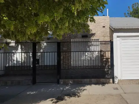 Casa en Venta en Cipolletti, USD 135.000