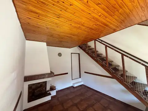 Casa en Alquiler de 3 dormitorios
