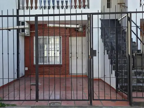 ALQUILER PH 2 AMBIENTES S/EXPENSAS  EN VILLA REAL