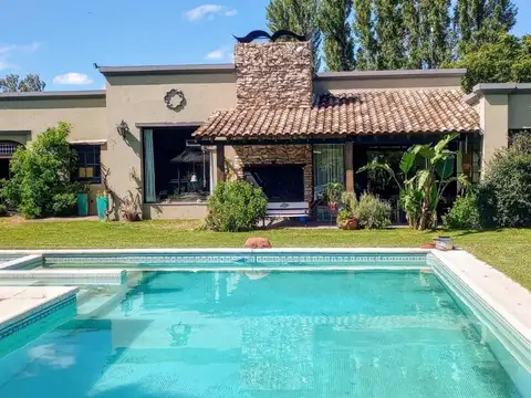 Venta de Quinta En la mejor Ubicacion de Bolivar