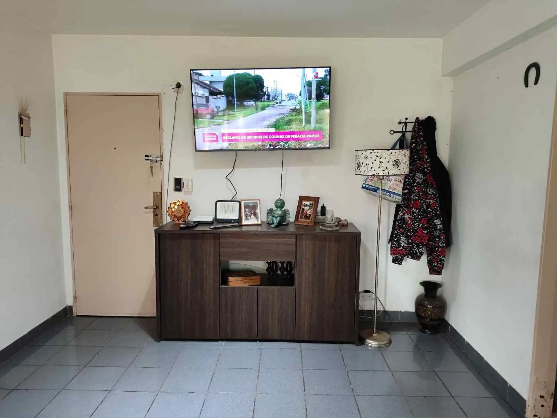 VENTA 3 Amb en Planta Baja con Cochera y Lavadero