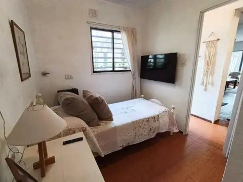 Depto Tipo Casa 4 ambientes con 1 baño