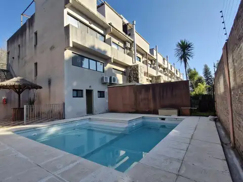 Duplex en Complejo Esmeraldo Suits - Pilar