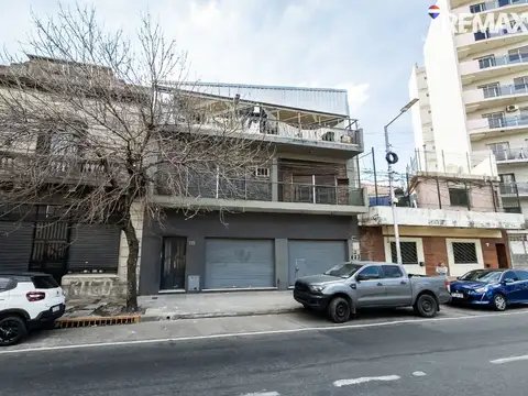 Depto Tipo Casa 4 ambientes con 2 baños